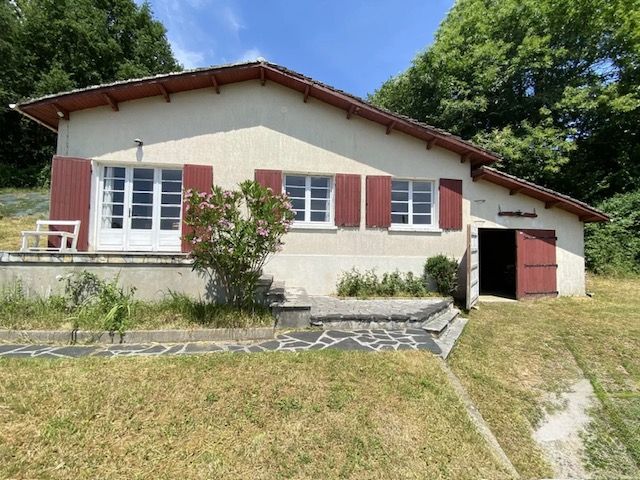 Property photo 1 of 8 Main Exterior View