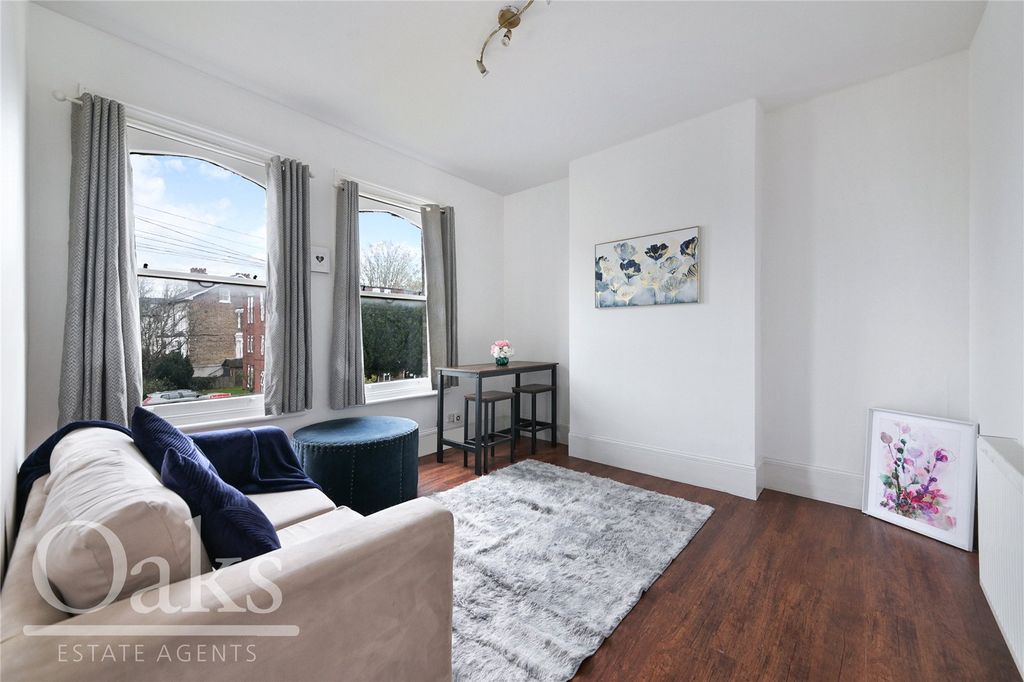 Property photo 2 of 7 Picture No. 04