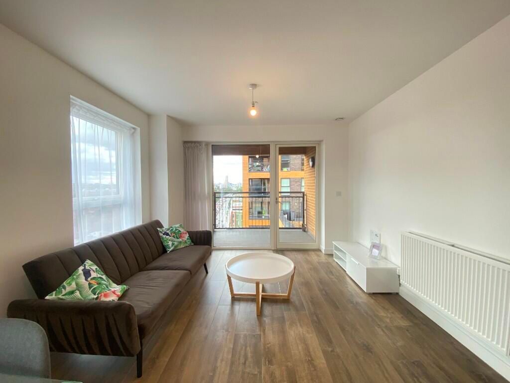 Property photo 1 of 11