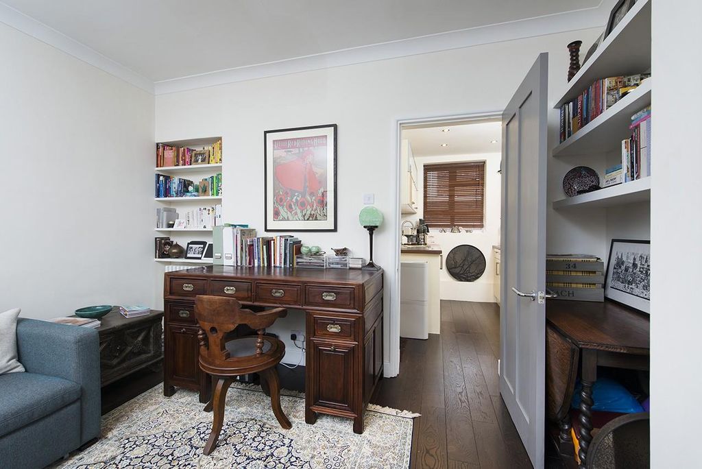 Property photo 2 of 9