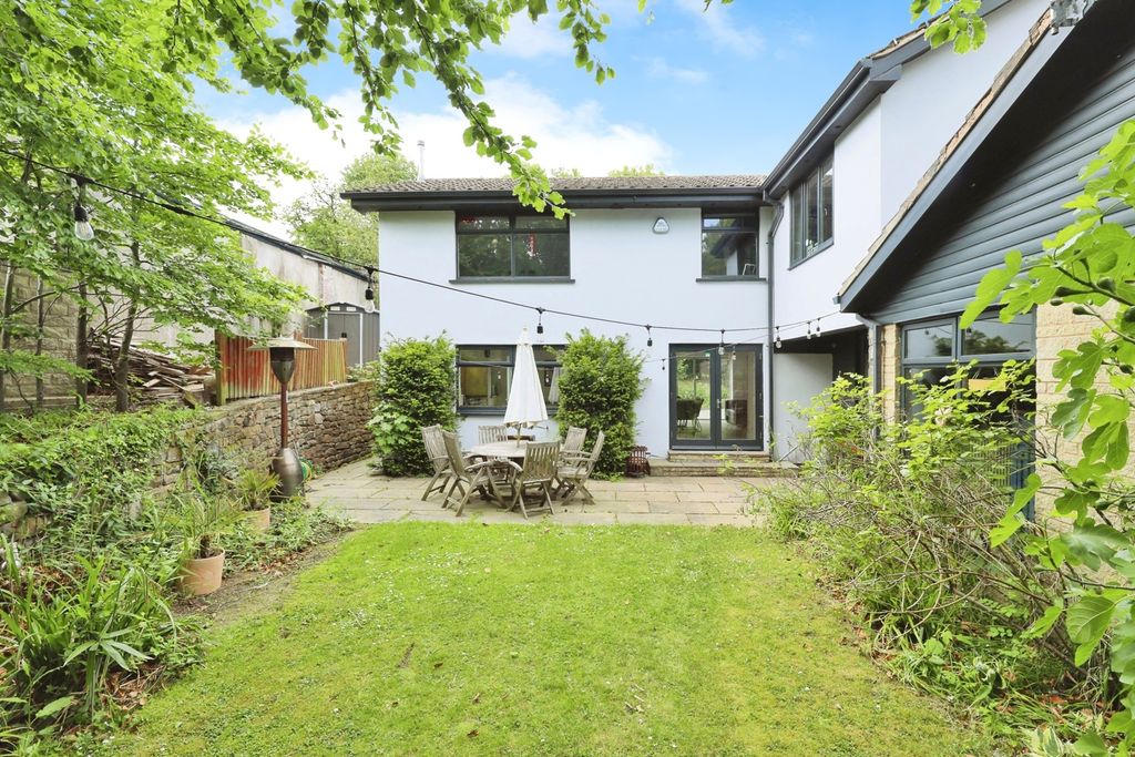 Property photo 2 of 50 Photo