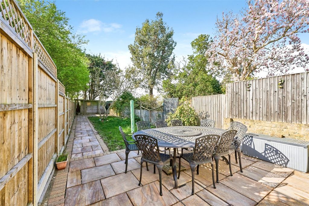 Property photo 2 of 31 Picture No. 59