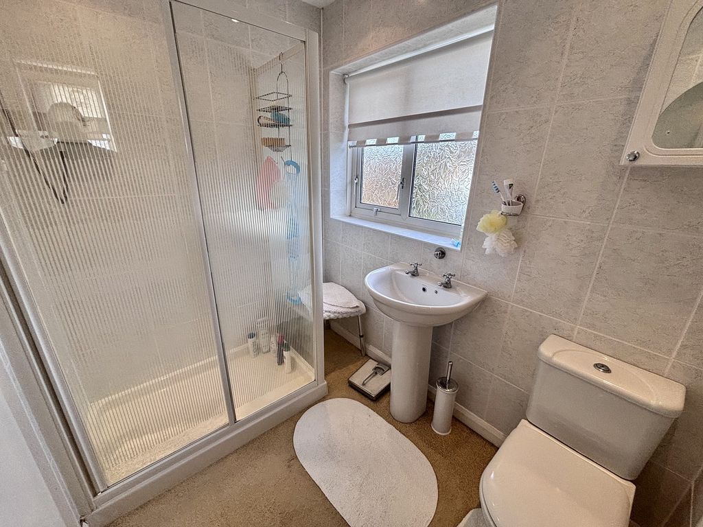 Property photo 3 of 11 Shower Room