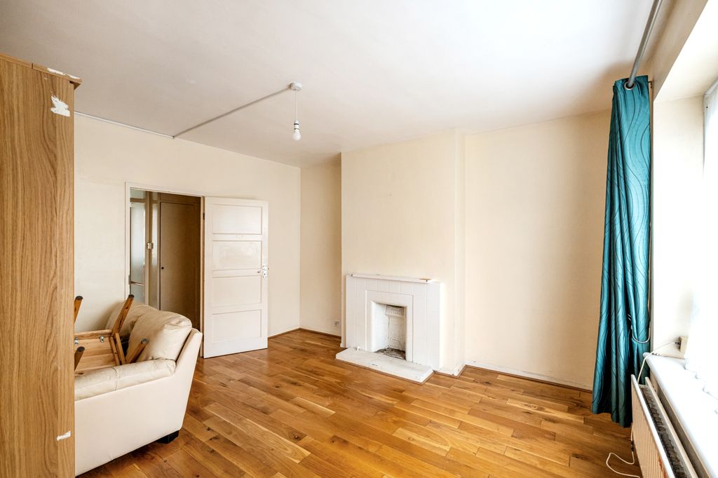 Property photo 3 of 12 Picture No. 05