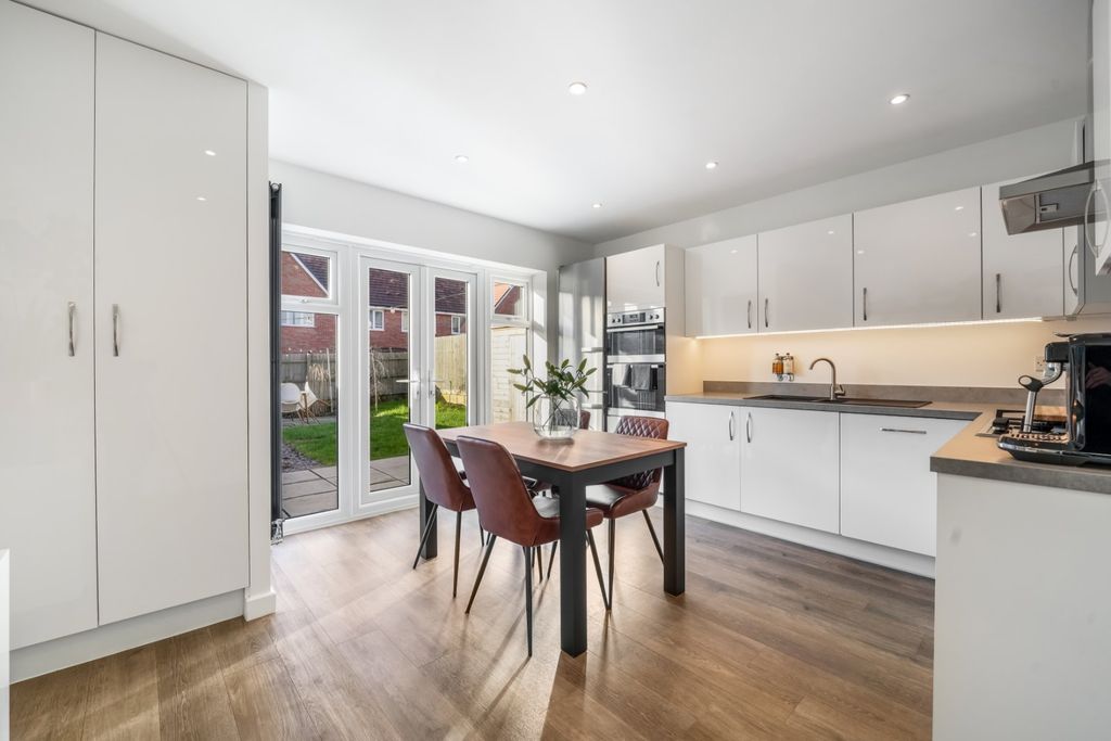 Property photo 3 of 14 Picture No. 03