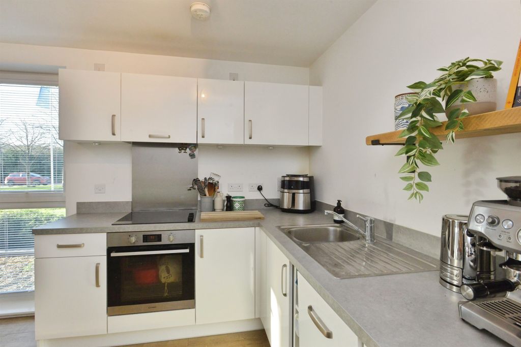 Property photo 3 of 15