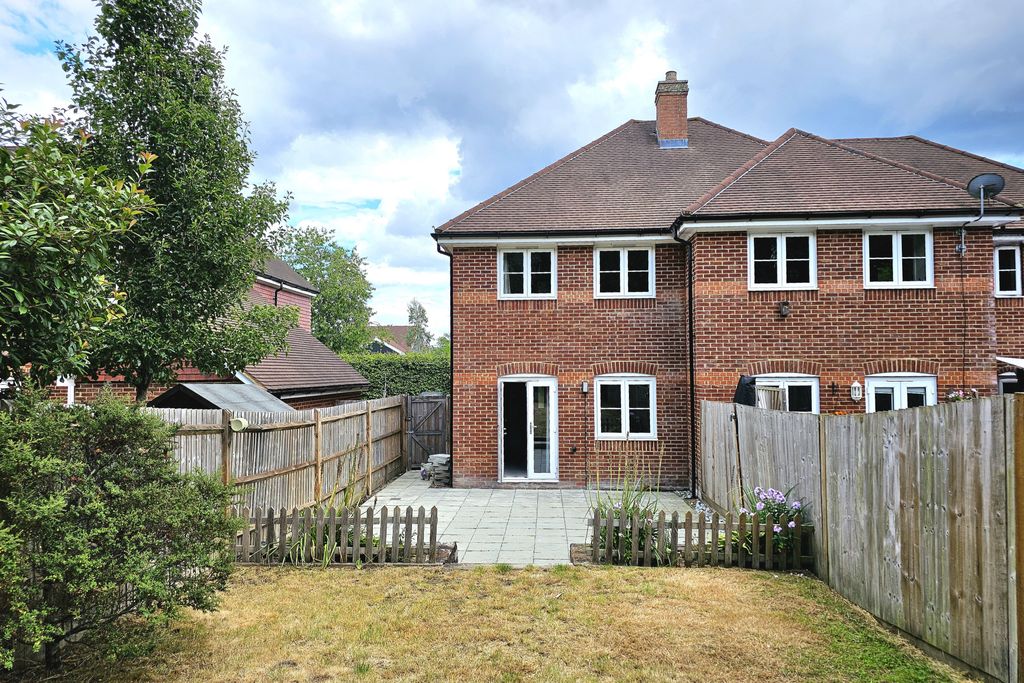 Property photo 2 of 12