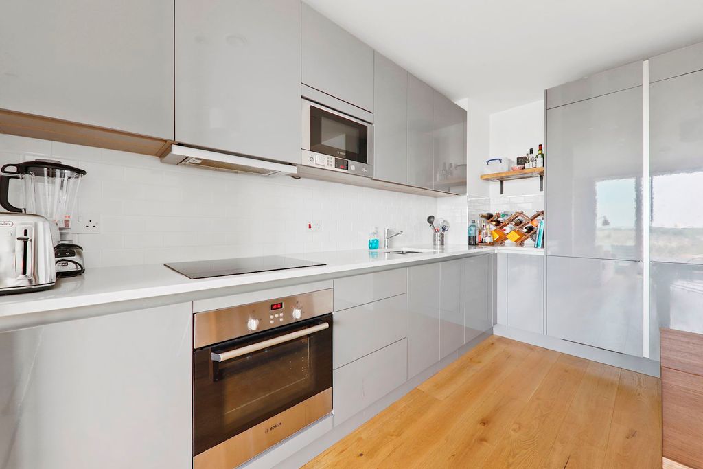 Property photo 3 of 15 08-0577Jhgwl - 803 Rutherford Heights - 24 (1)-Med