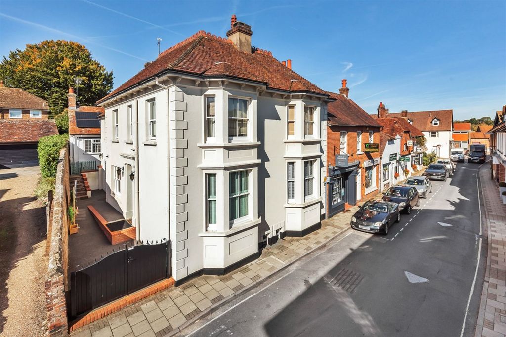 Property photo 1 of 28