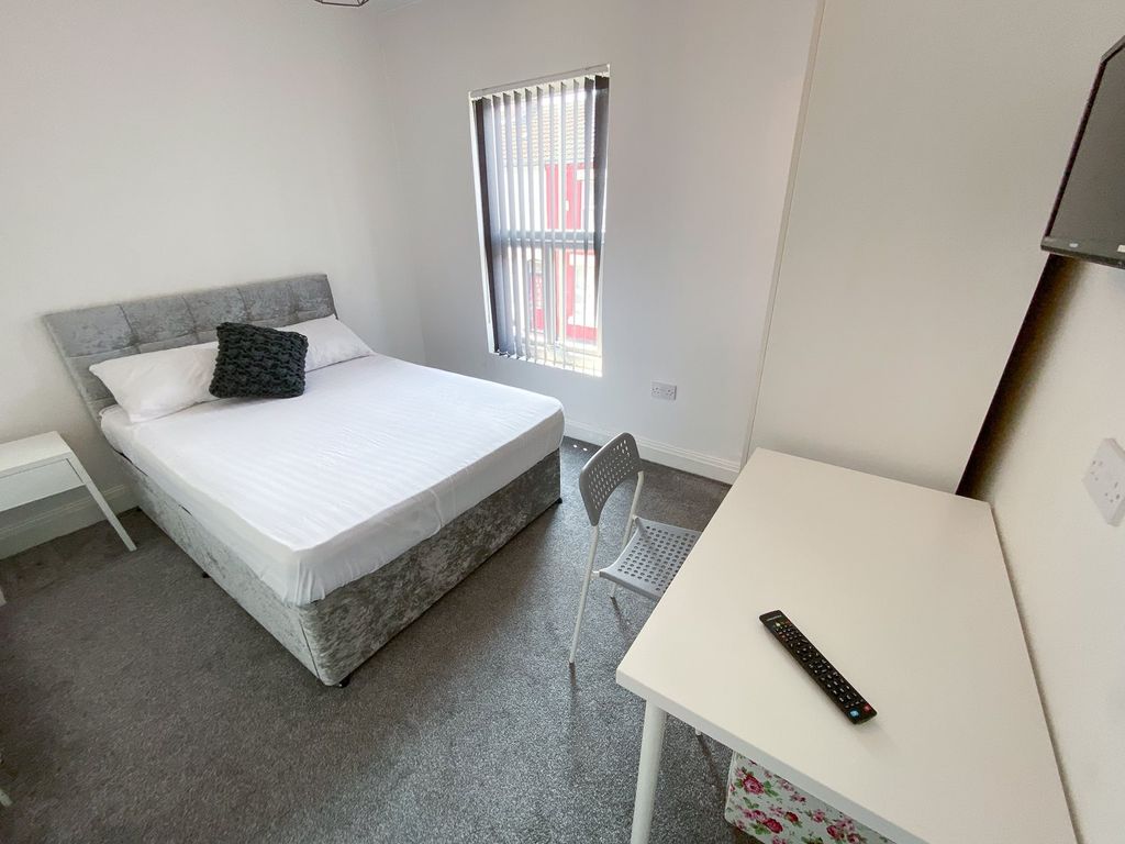 Property photo 1 of 5 1-5