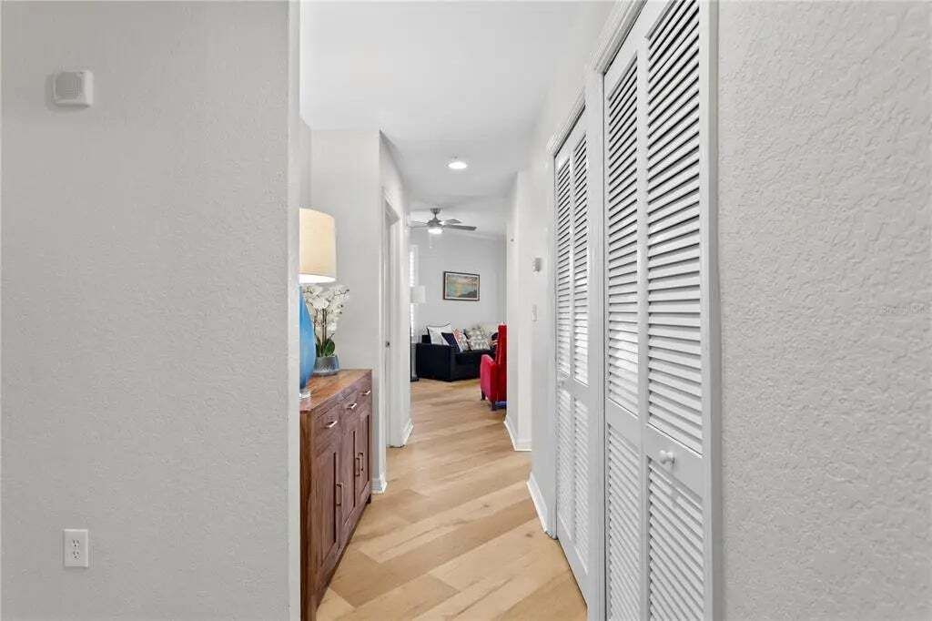 Property photo 3 of 20 <Alttext/>