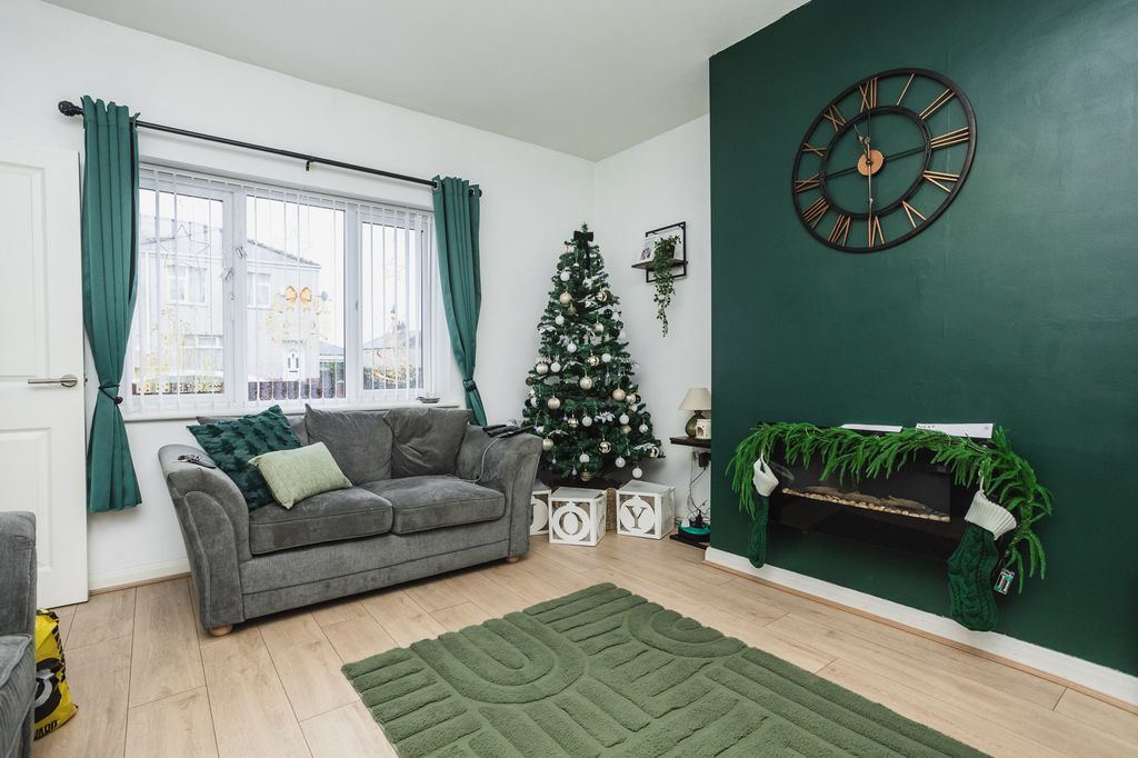 Property photo 3 of 30