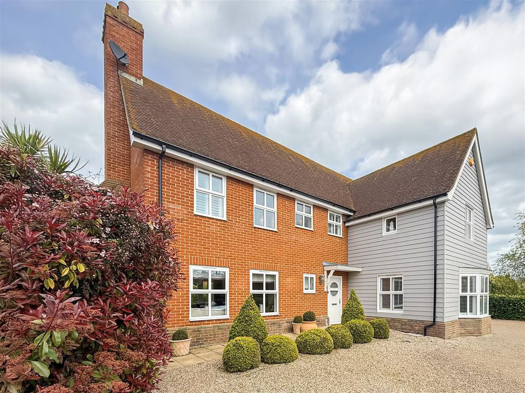 Property photo 2 of 47 Front