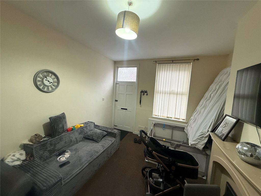 Property photo 2 of 9 Picture No. 02