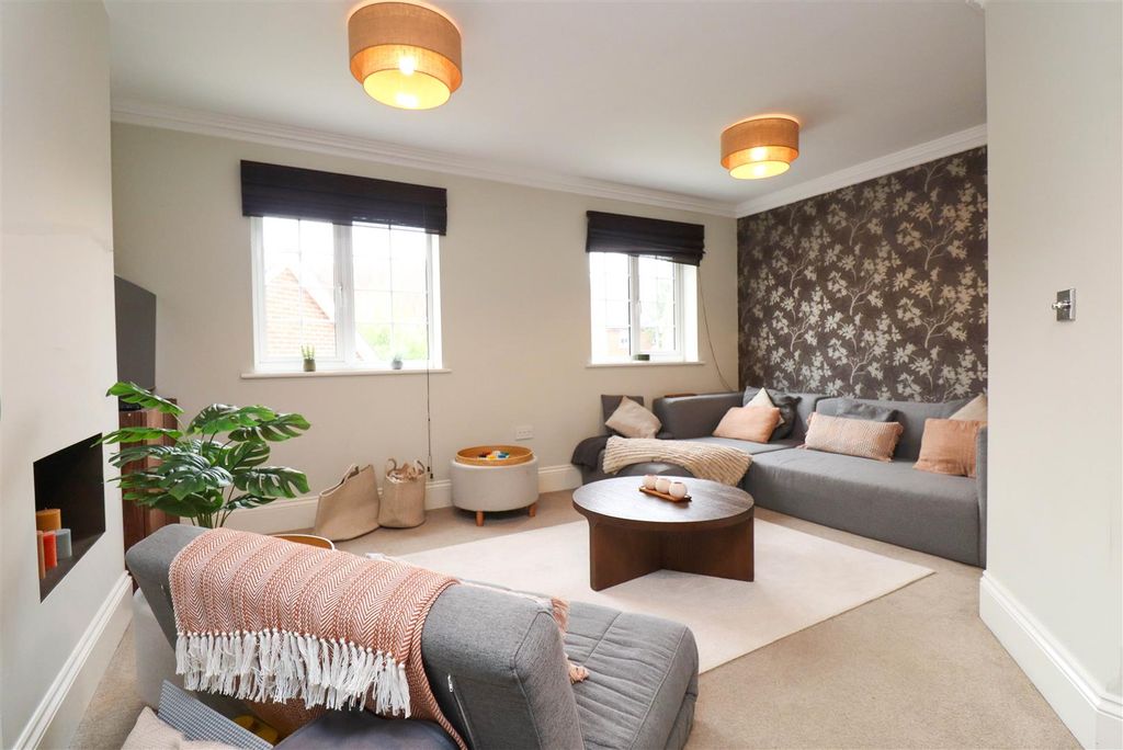 Property photo 2 of 22 Family Room