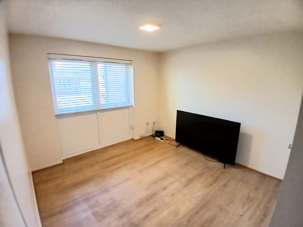 Property photo 3 of 15 Image