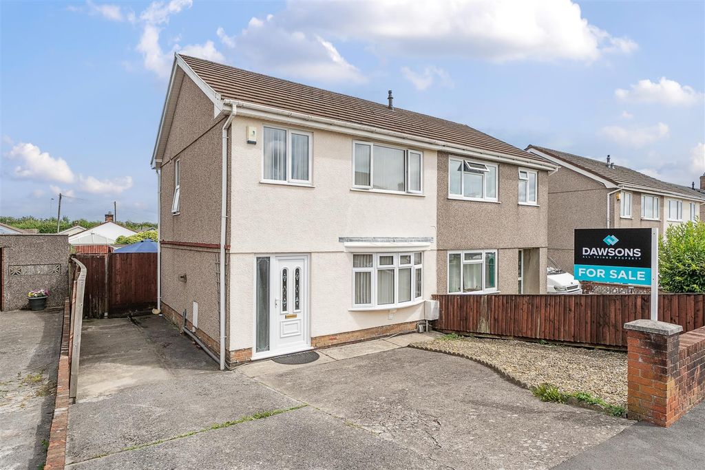Property photo 1 of 23