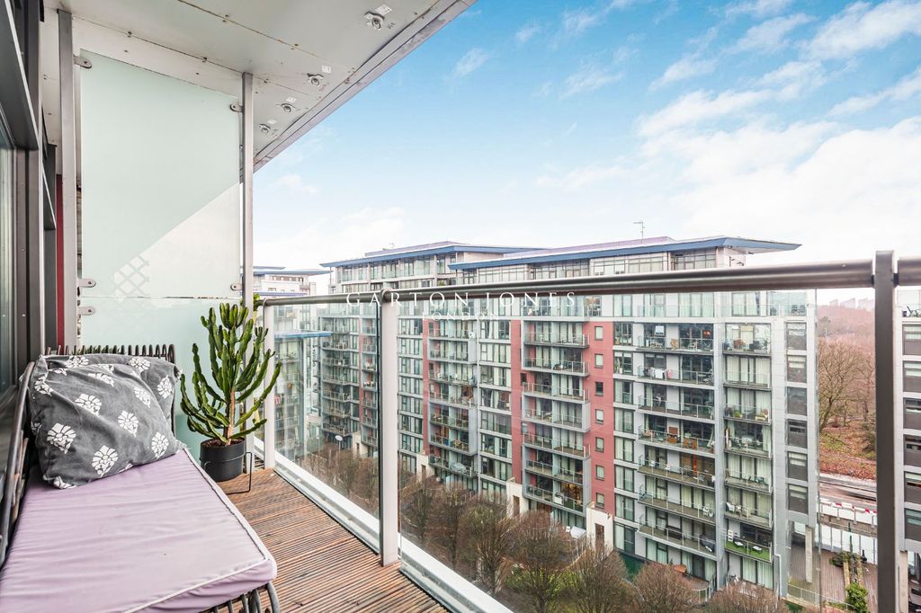 Property photo 2 of 15 Picture No. 01