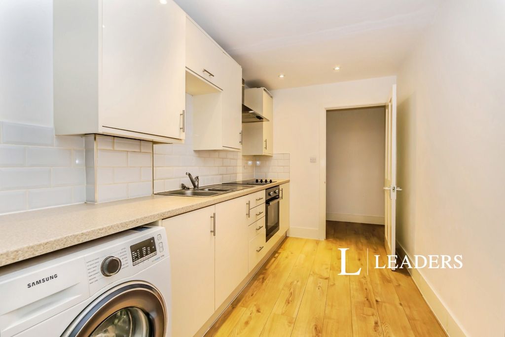 Property photo 2 of 7 Pbox-Img.Jpg