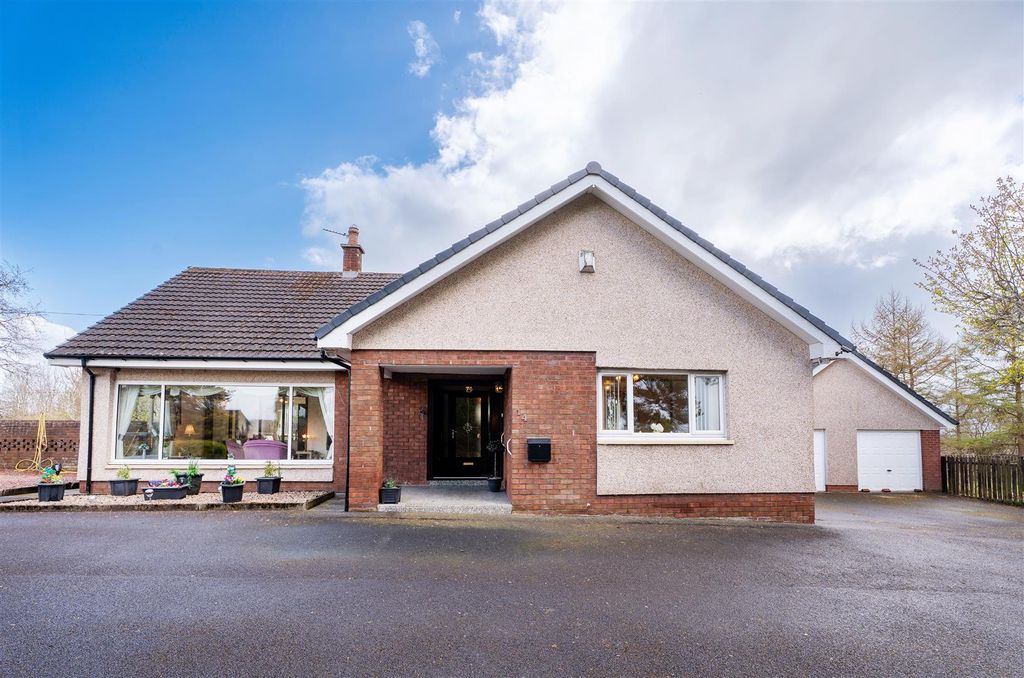 Property photo 2 of 42 14Highst-36.Jpg