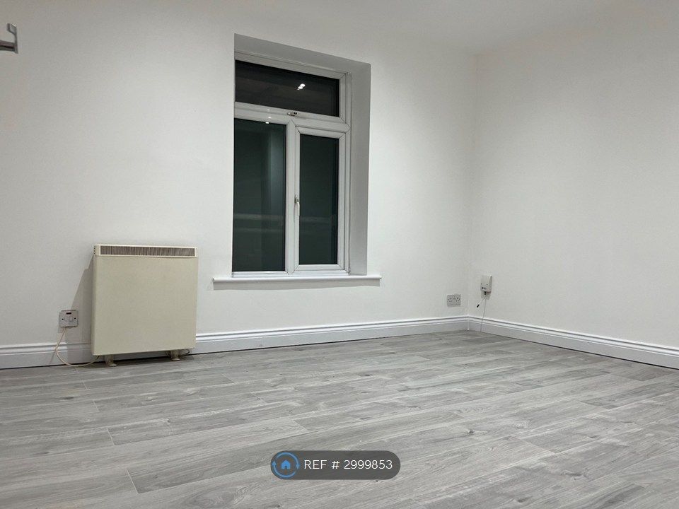 Property photo 3 of 3