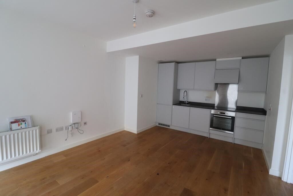 Property photo 1 of 4