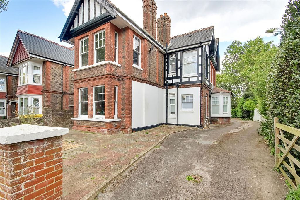 Property photo 1 of 11 Img_4562-Img_4564.Jpg