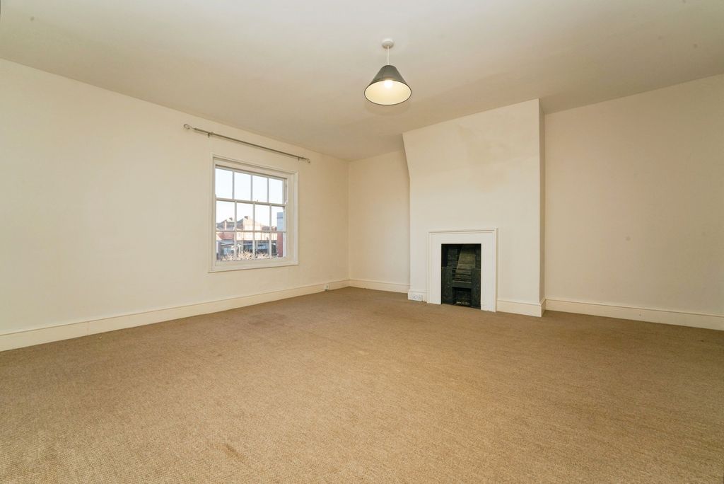 Property photo 3 of 19 Bedroom Four