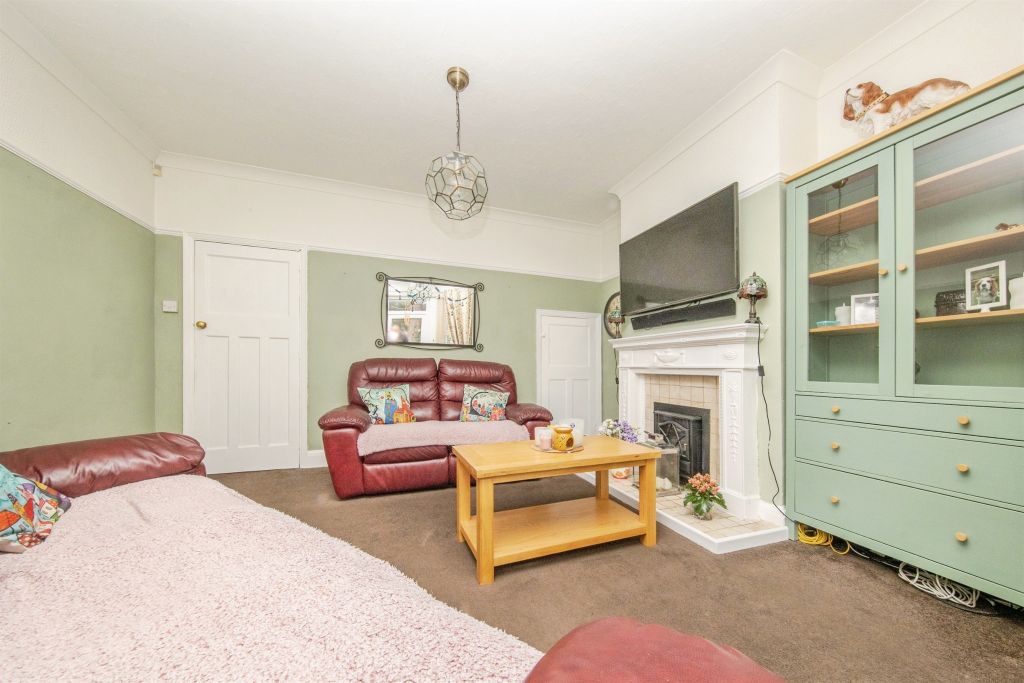 Property photo 3 of 21
