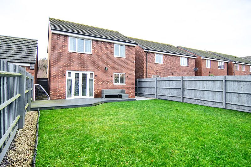 Property photo 2 of 19 Photo 17