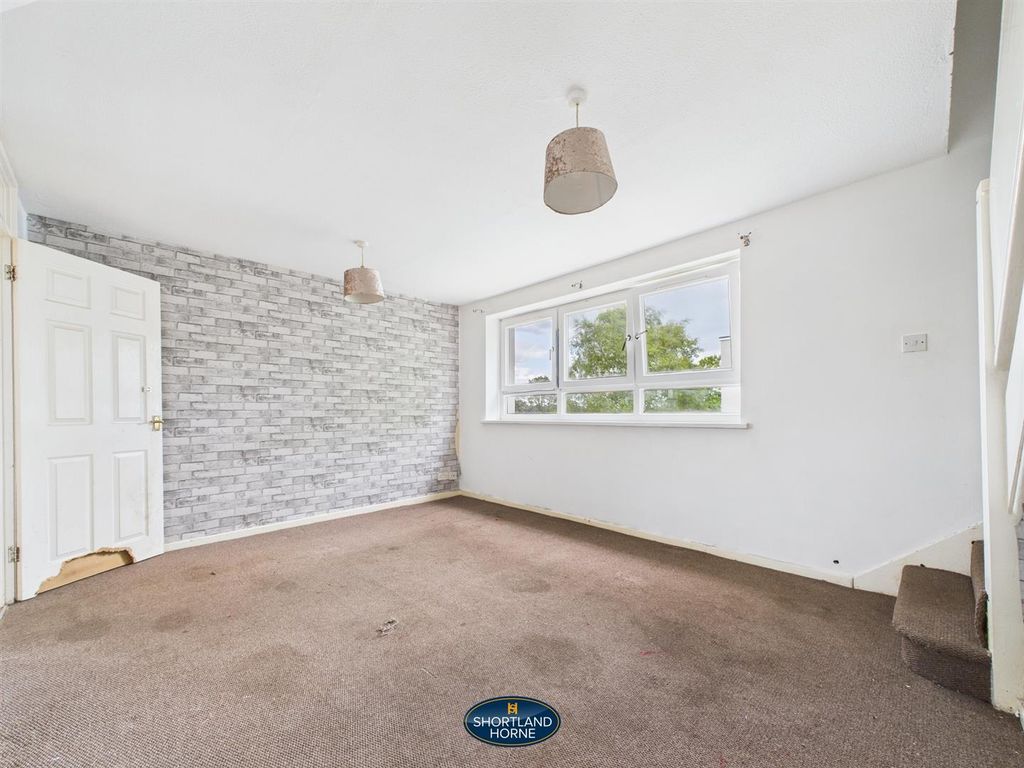 Property photo 3 of 10 Cam01906G0-Pr0499-Still005.Jpg