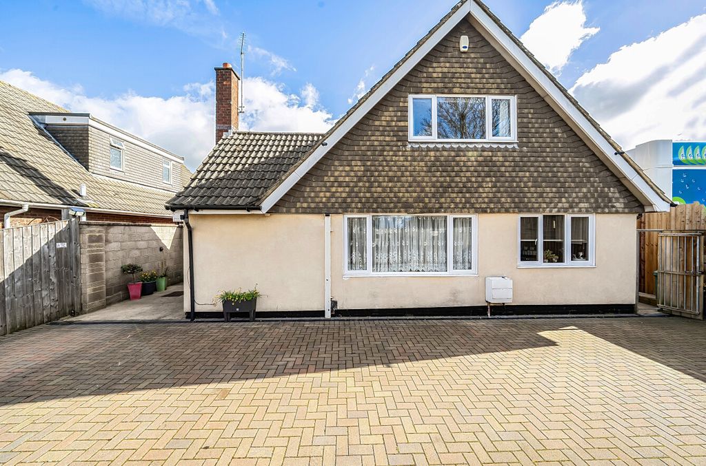 Property photo 1 of 12 169c5A8810Df0E1429118269c507941F8c91