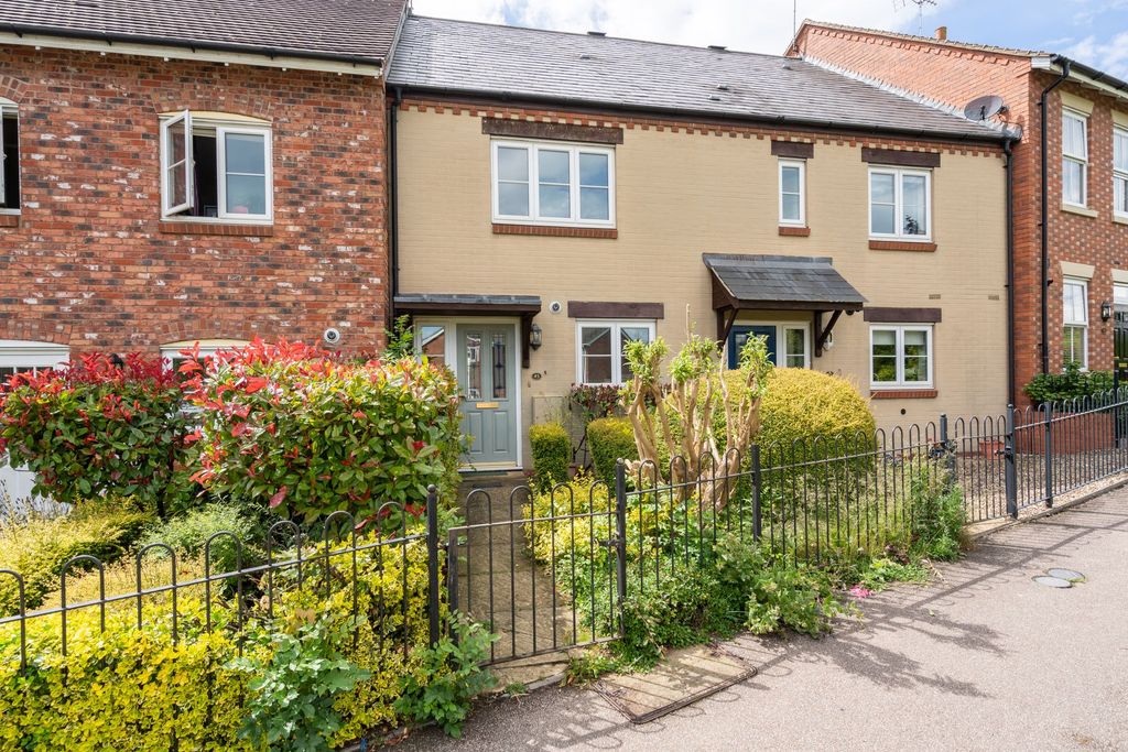 Property photo 1 of 13 Front