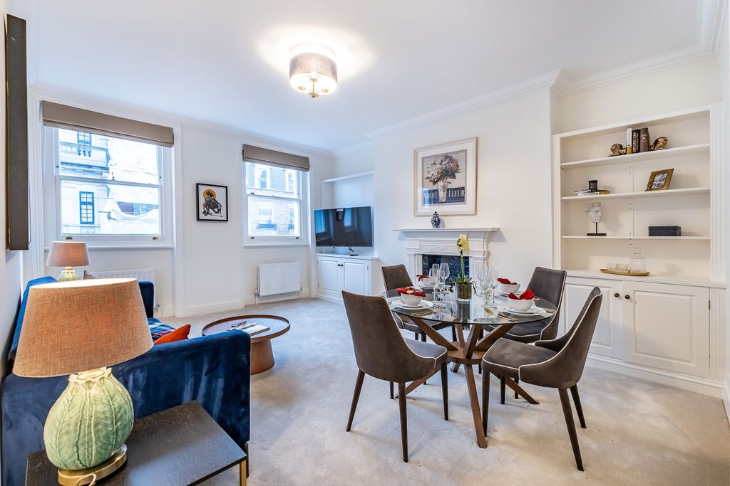 Property photo 1 of 15 Reception