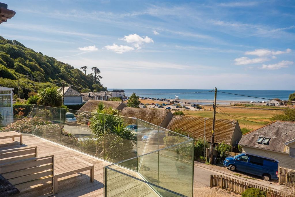 Property photo 3 of 31 Parry Torside Views-2.Jpg