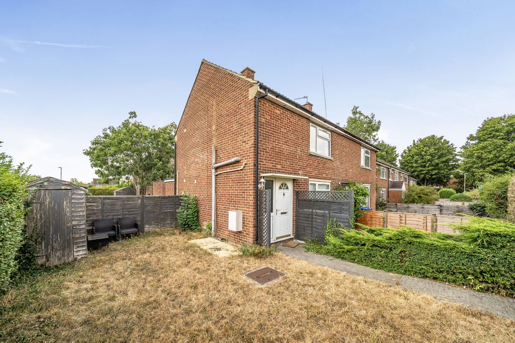 Property photo 1 of 21 External