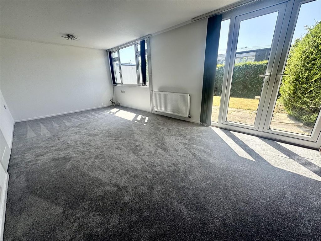 Property photo 2 of 10 Tempimager0Ofnk.Jpg