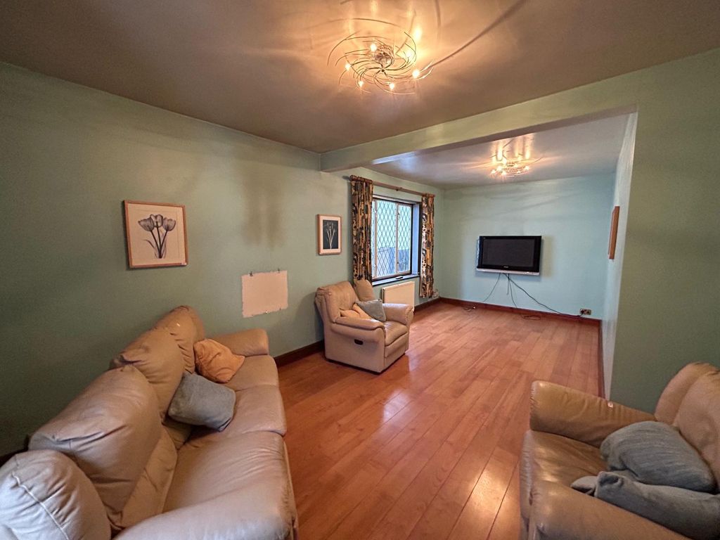 Property photo 3 of 15 Gallery