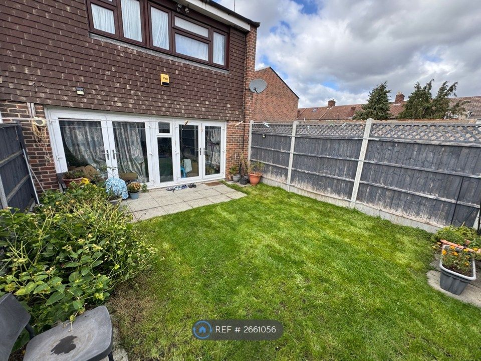 Property photo 1 of 14 Garden