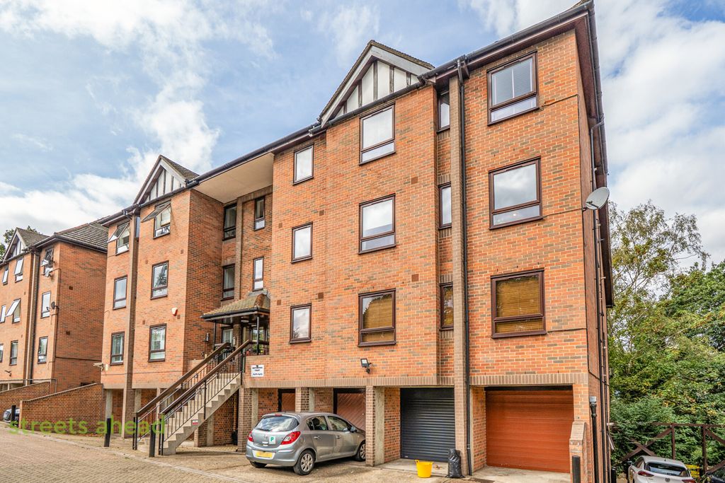 Property photo 1 of 15 d3c952A5-1304-47F...