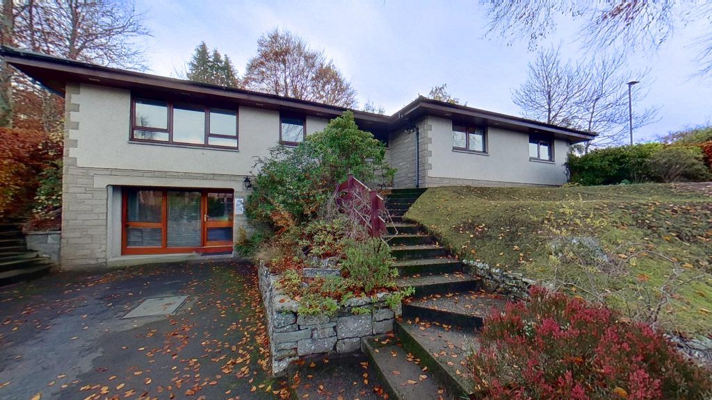 Property photo 1 of 21