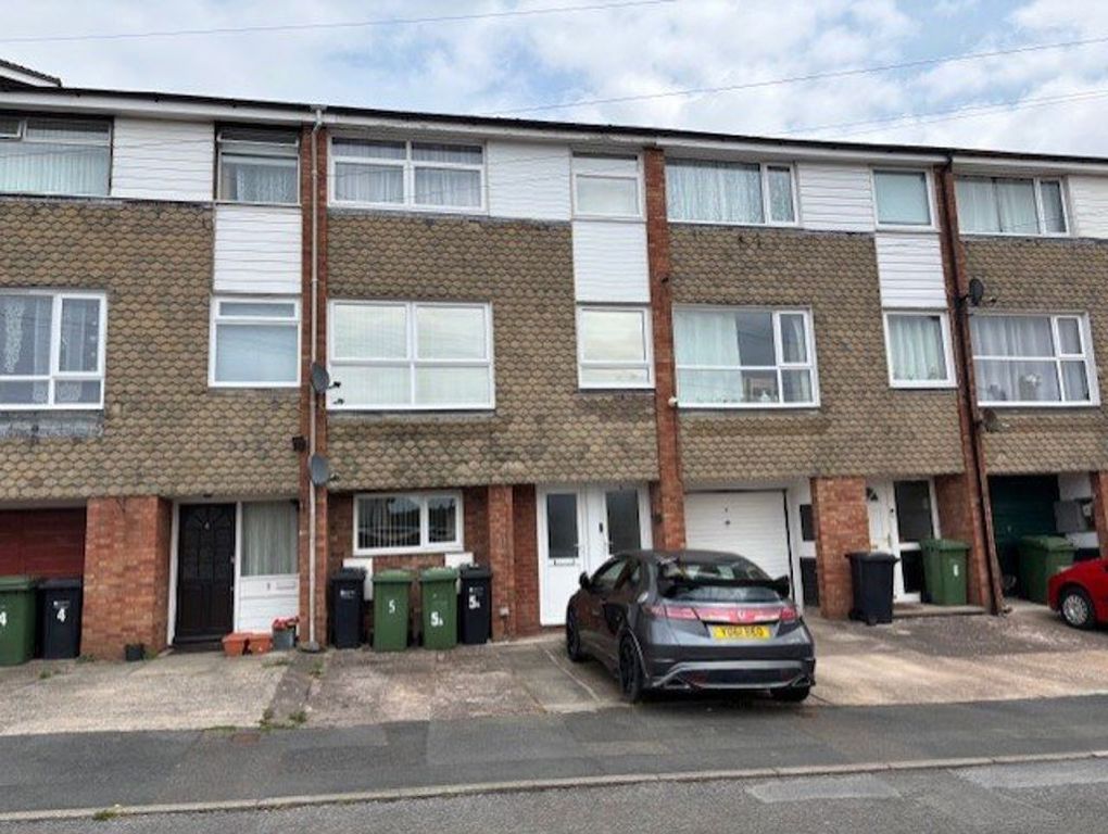 Property photo 1 of 1