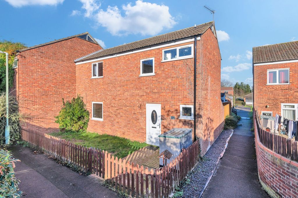 Property photo 1 of 13