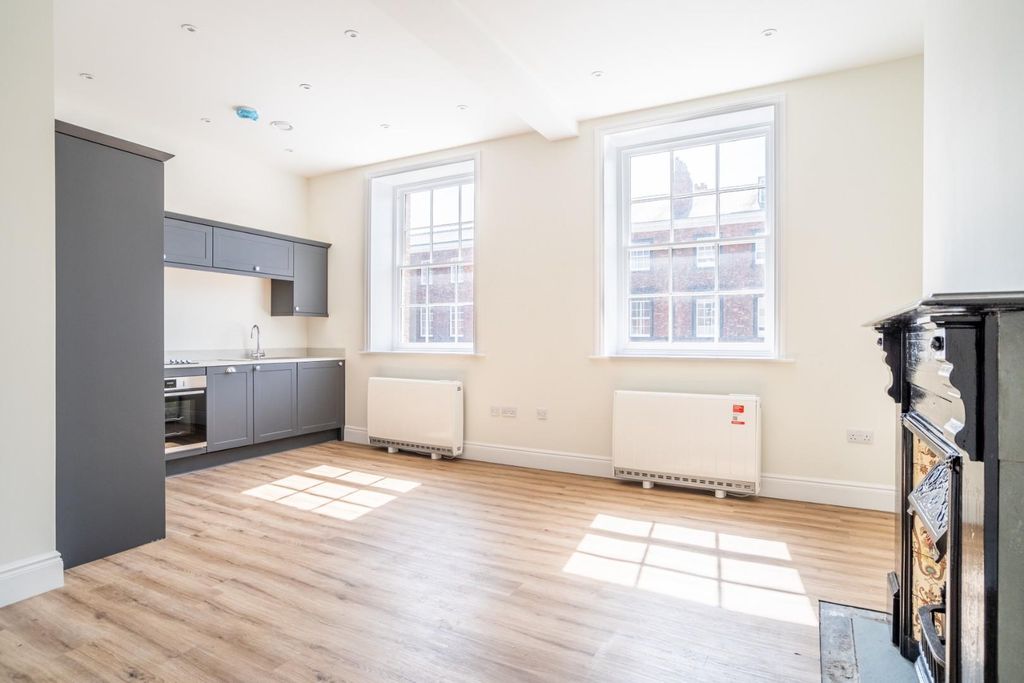 Property photo 3 of 18 Bs-7.Jpg