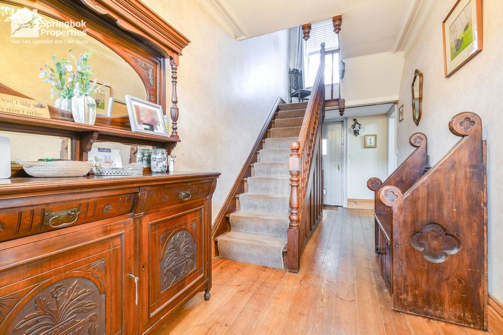 Property photo 1 of 18 Image 1