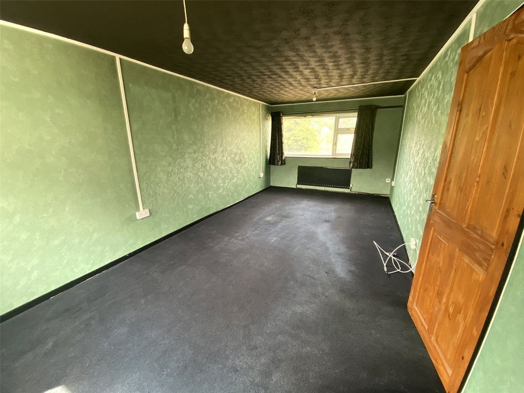 Property photo 3 of 12 Picture No. 03