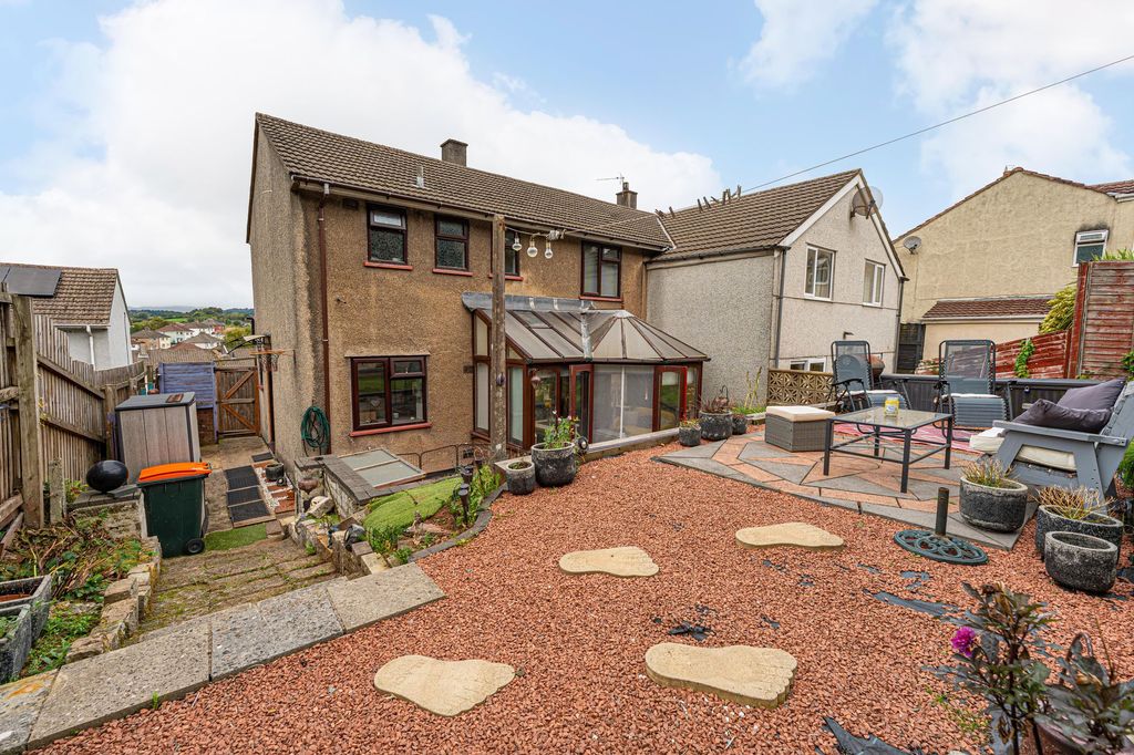Property photo 1 of 39