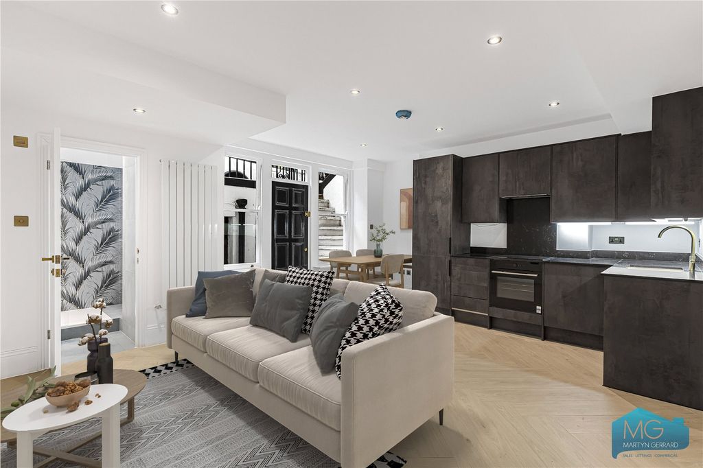 Property photo 2 of 7 Picture No. 31