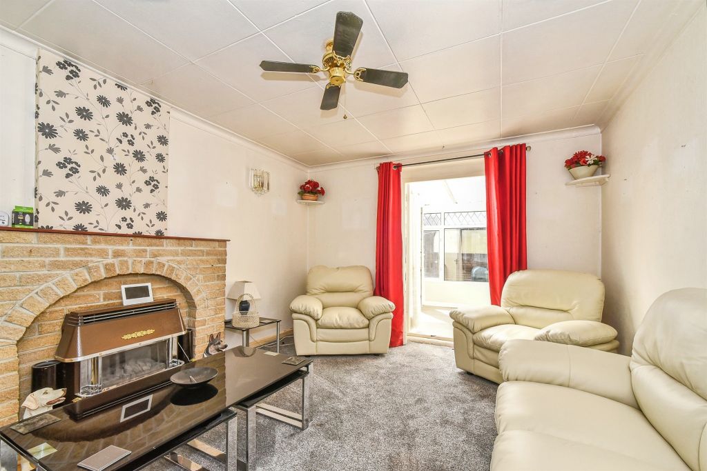 Property photo 3 of 14