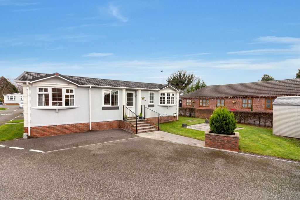 Property photo 2 of 14 Img_0642
